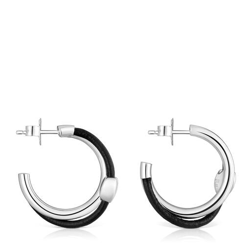 أقراط طوقية من الفضة الإسترلينية من TOUS مُزيّنة بحلية على شكل قلب من المطاط الأسود من تشكيلة Bold Motif. مقاس الأقراط: 24 مم. قفل خلفي.