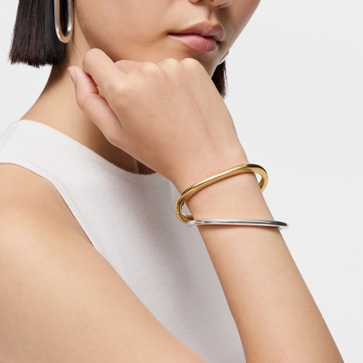 Silver closed Bangle Line