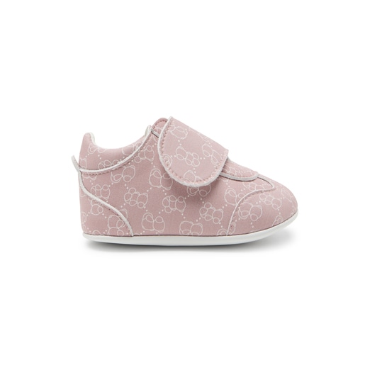 Baby booties in Icon pink