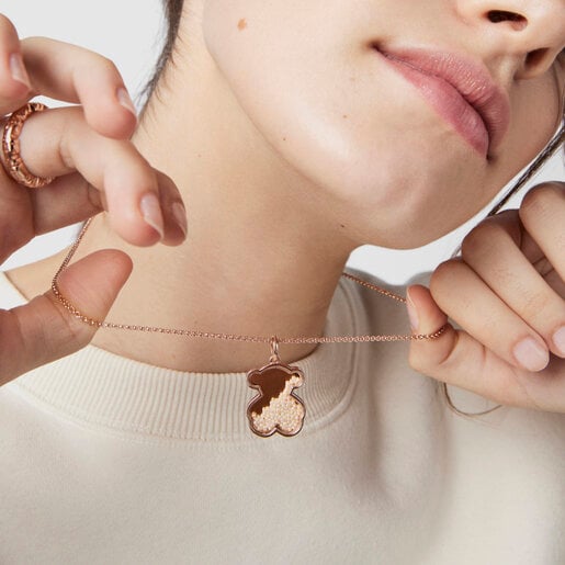 Colgante con baño de oro rosa 18 kt sobre plata y perlas Areia