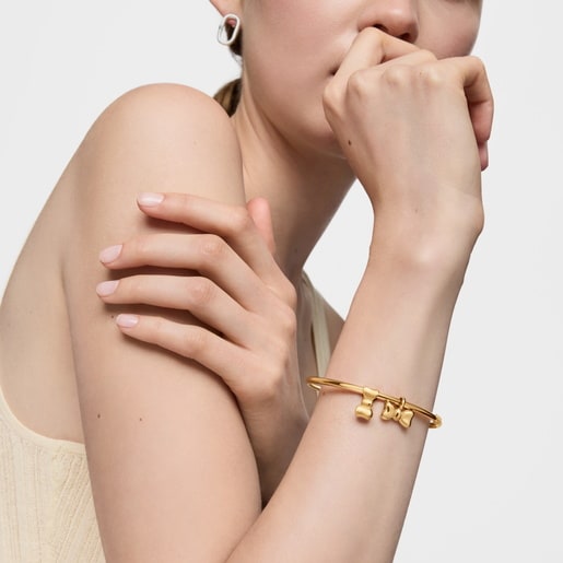 Dije lazo anilla con baño de oro de 18 kt sobre plata 15 mm TOUS Ribbon