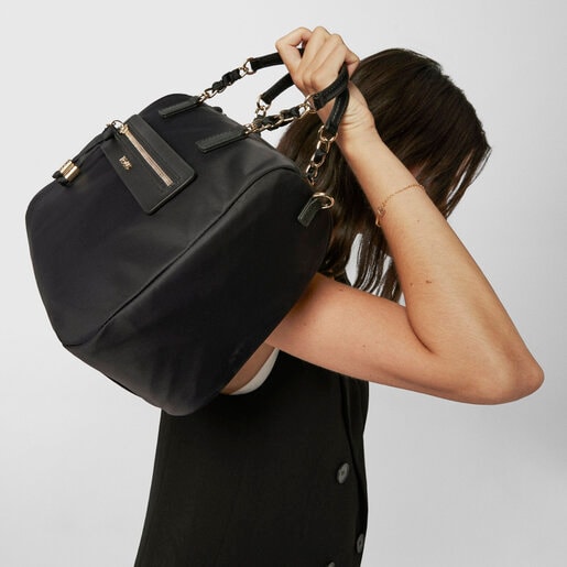 ハンドバッグ Brunock Chain　ブラック 　ナイロン 　ショルダー付