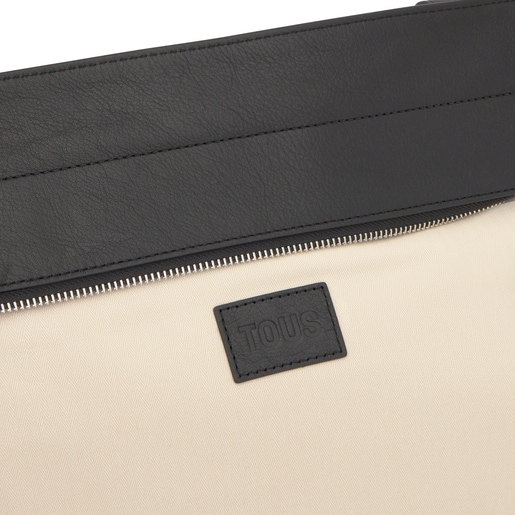 حقيبة تسوق كبيرة الحجم من الجلد باللون الأسود من التشكيلة TOUS Hold