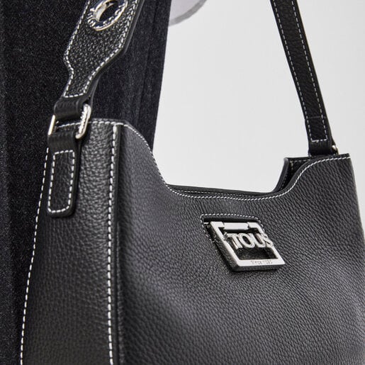 Черная кожаная сумка-багет TOUS Legacy