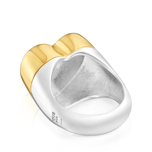 خاتم منقوش بدَرجتَي لون مُرصّع بحلية على شكل قلب من تشكيلة TOUS Unlock