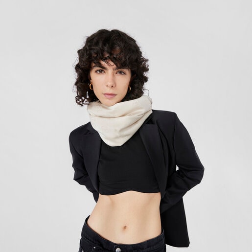 وشاح Square Logo من TOUS من الجاكار باللون البيج