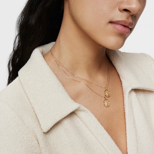 Medalla virgen de oro con brillantes Tamara Falcó X TOUS
