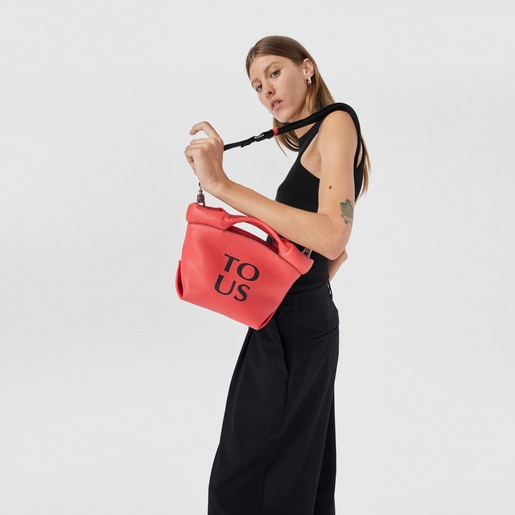 コーラルカラーの小型レザートートバッグ TOUS Balloon