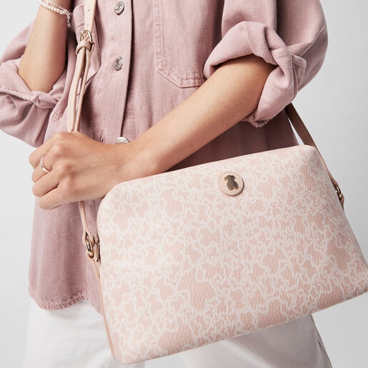 ピンクのキャンバス地の中型ショルダーバッグ Kaos Mini