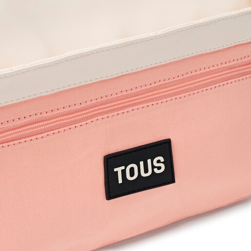 حقيبة Bold من TOUS متوسطة الحجم بحزام يلتف حول الجسم باللون البيج