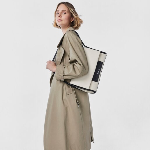 Кожаная сумка-кроссбоди TOUS Empire в бежевом и черном цветах большого размера