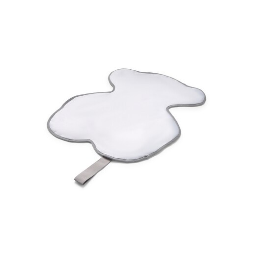 Bear-shaped travel changing mat in Mini grey