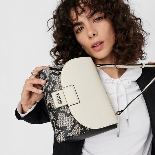 ブラックのスモール・クロスボディバッグ Kaos Pix