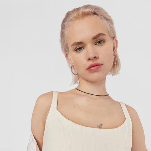 Gargantilla TOUS Chokers de cuero en color negro y cierre con baño de oro rosa 18 kt sobre plata