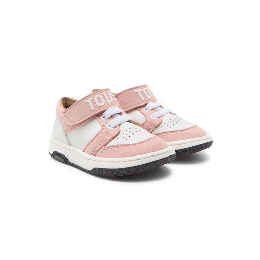 Baby trainers in Run pink