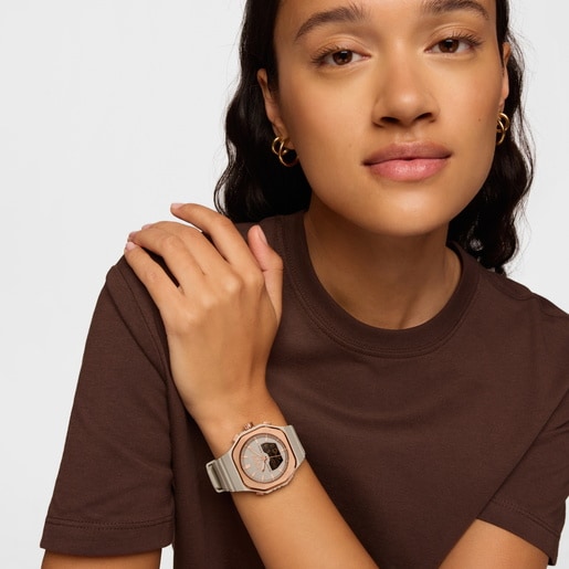 Reloj analógico/digital de acero rosado y brazalete de nylon topo Bet