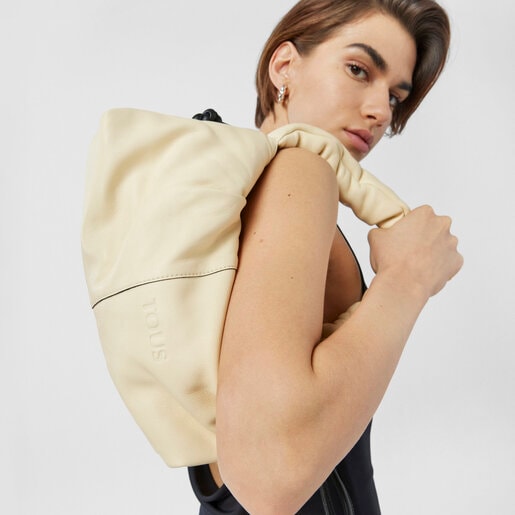 ベージュのレザー製ミディアムワンショルダーバッグ TOUS Soft