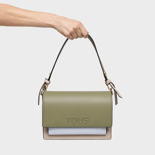 Bandolera mediana topo y verde Audree Saffiano