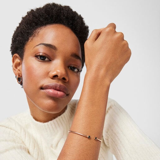 צמיד Motif עשוי ורמיל כסף ורוד בשילוב אבני ספינל