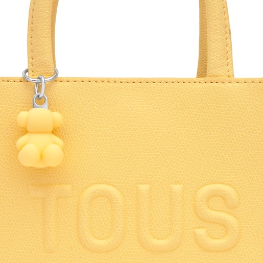 حقيبة ميني مكعبة الشكل باللون الأصفر من التشكيلة TOUS Back to Basics