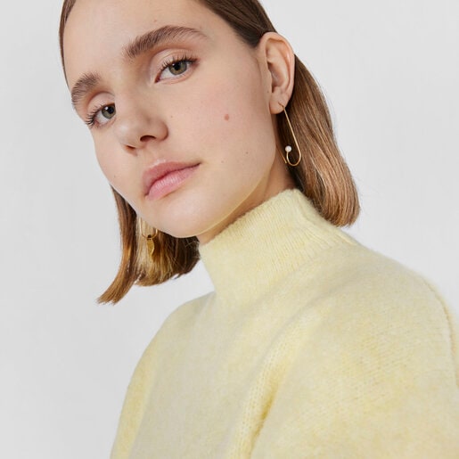 עגילי ורמייל צהוב ארוכים בשילוב עלי כותרת