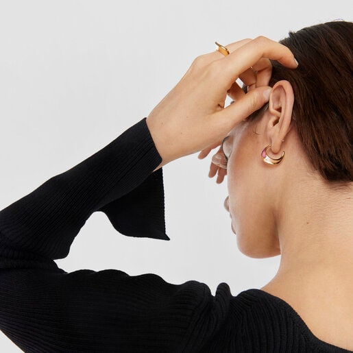 ライラックとオレンジのエナメルをあしらったゴールドコーティング シルバーのフープピアス Gregal