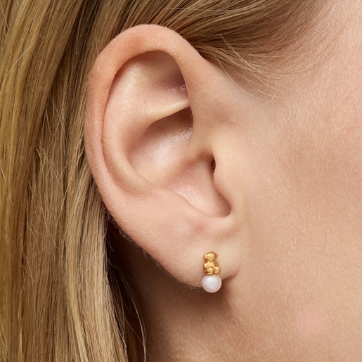 Bold Bear gold earrings with cultured pearl and bear charm | TOUS