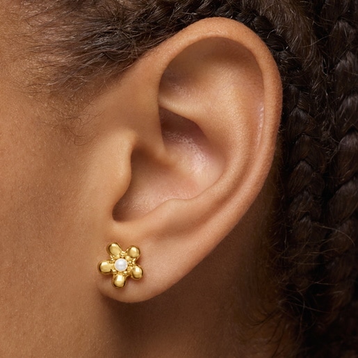 Gold Earrings with 10 mm cultured pearls Daisy