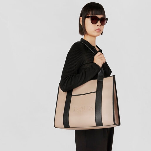 حقيبة تسوق La Rue Amaya من TOUS كبيرة الحجم باللون الرمادي الداكن