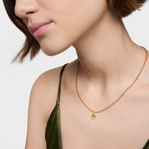 Small 18kt gold plating over silver Pendant with peridot Medallions