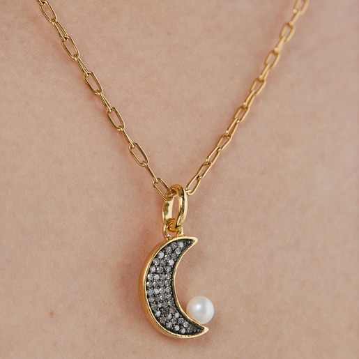 Nocturne half-moon Pendant in Silver Vermeil with Diamonds and Pearl | TOUS