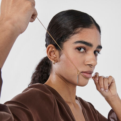 תליון TOUS Bear Row בשני גוונים עם צלליות דובונים