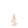 Wisiorek z różowego złota vermeil z literą S z kolekcji Alphabet