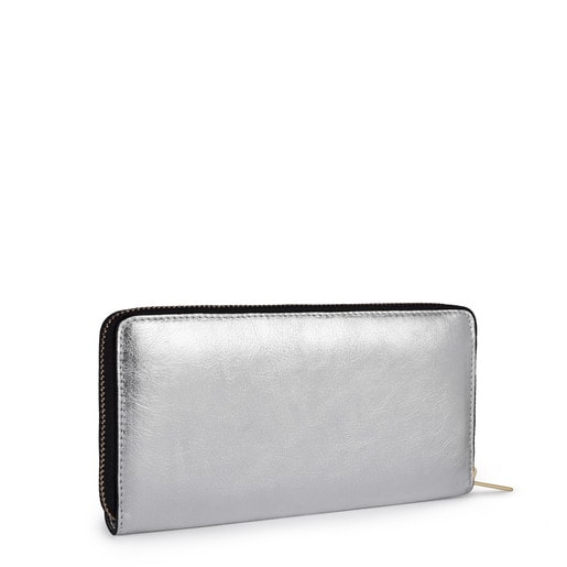 Medium silver colored Leather Tulia Crack Wallet