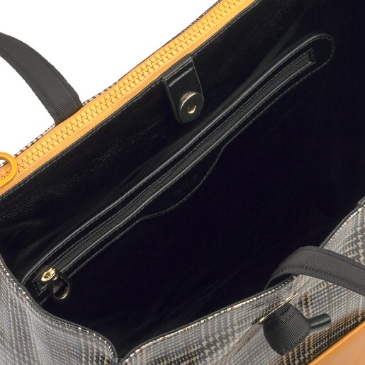 حقيبة تسوق Amaya كبيرة الحجم باللون الأسود