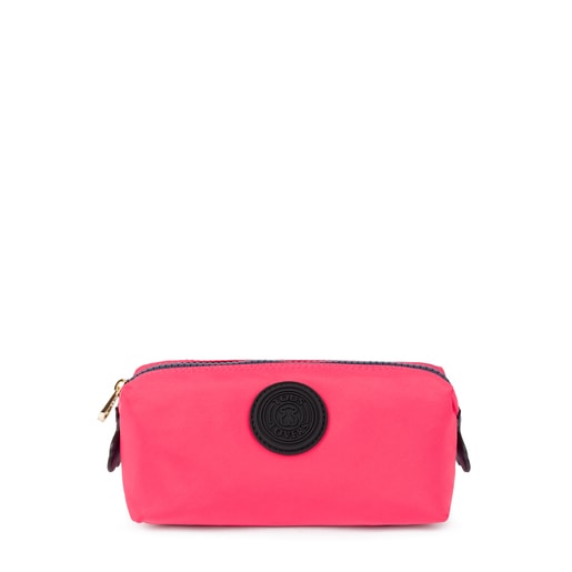 Medium fuchsia colored Doromy Toiletry bag