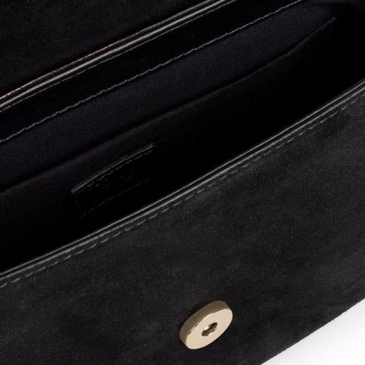 Czarna skórzana torebka na ramię z kolekcji Zafiro