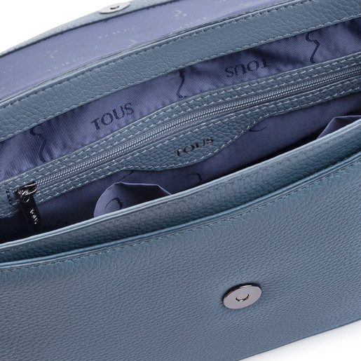 Τσάντα χιαστί μεσαίου μεγέθους Alfa από Δέρμα σε μπλε χρώμα