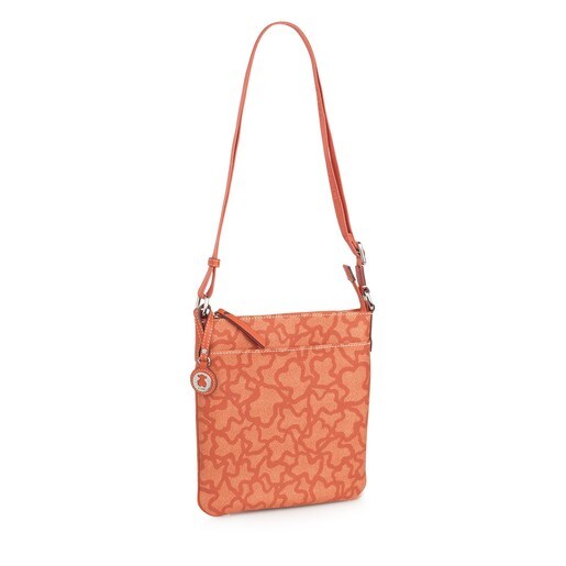 コーラルのキャンバス製中型ショルダーバッグ Kaos New