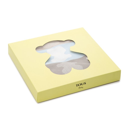 Nile reversible blanket in sky blue