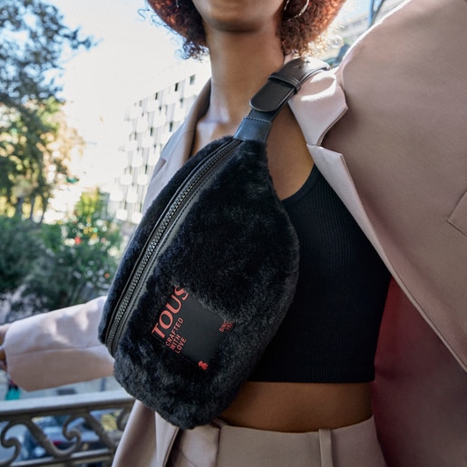 Black Amaya Fur Waist bag