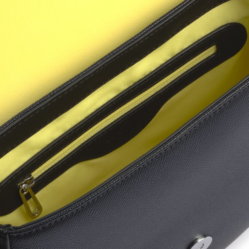 حقيبة New Essence بحزام يلتف حول الجسم باللونين الفضي والرمادي