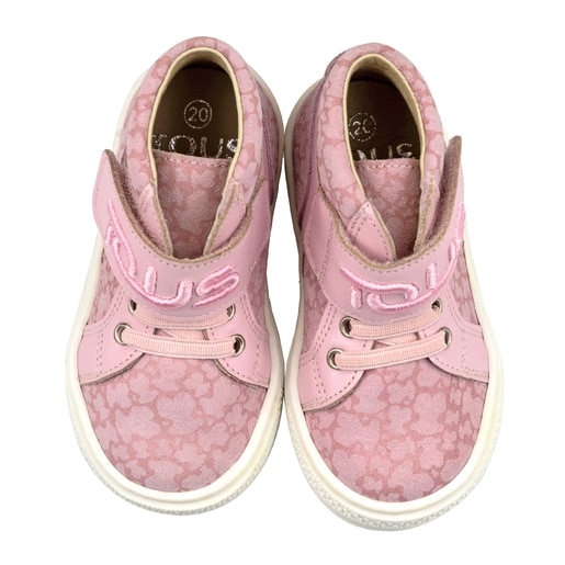 Deportiva de piel bota con cordones y tira cinta a