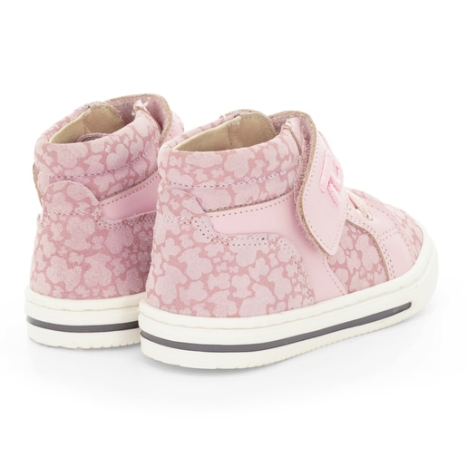 Deportiva de piel bota con cordones y tira cinta a