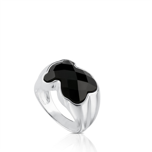 טבעת TOUS Color עשויה כסף עם אבן אוניקס מלוטשת בגודל 1.3 ס"מ.